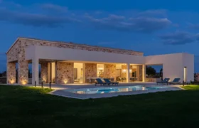 Newly built natural stone country house in Santanyí: Minimalist design and cutting-edge technology