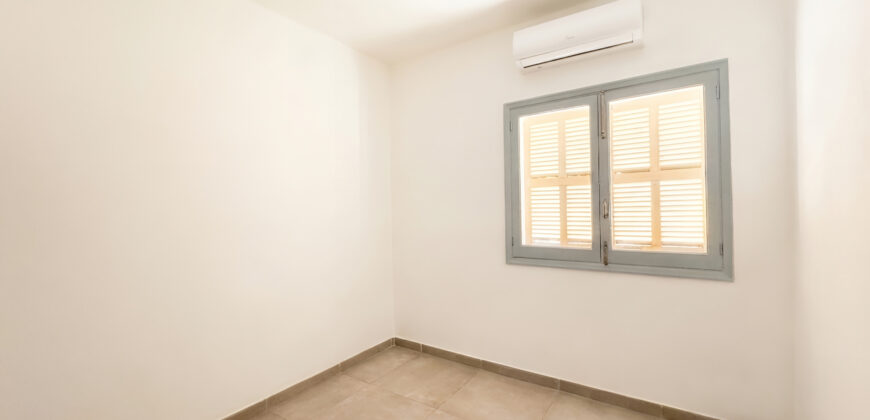 Alquiler de chalet en Sa Rápita: Planta baja de 4 habitaciones con gran jardín y barbacoa