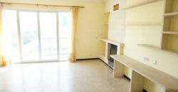 Alquiler de piso en Colonia de Sant Jordi: 3 habitaciones, chimenea y terraza en azotea