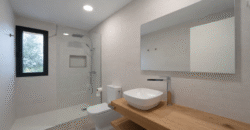 Espectacular Villa de Lujo en Ses Salines: Arquitectura tradicional, interior de diseño y privacidad absoluta