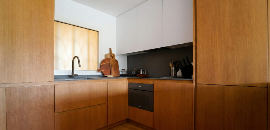 Großzügige Wohnung zum Verkauf mit Terrasse und Meerblick in Portopetro