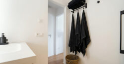 Großzügige Wohnung zum Verkauf mit Terrasse und Meerblick in Portopetro