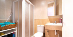 Exclusivo adosado en venta con piscina en una calle tranquila de Ses Salines