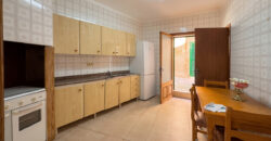 Auténtica casa de pueblo para reformar en venta en Ses Salines