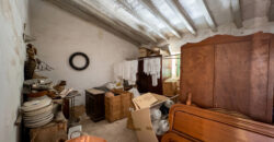 Auténtica casa de pueblo para reformar en venta en Ses Salines