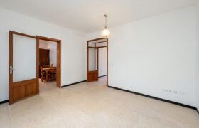 19th-Century Town House for Renovation with Two Accesses in Ses Salines