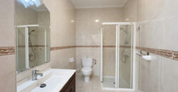 Auténtica casa de pueblo para reformar en venta en Ses Salines