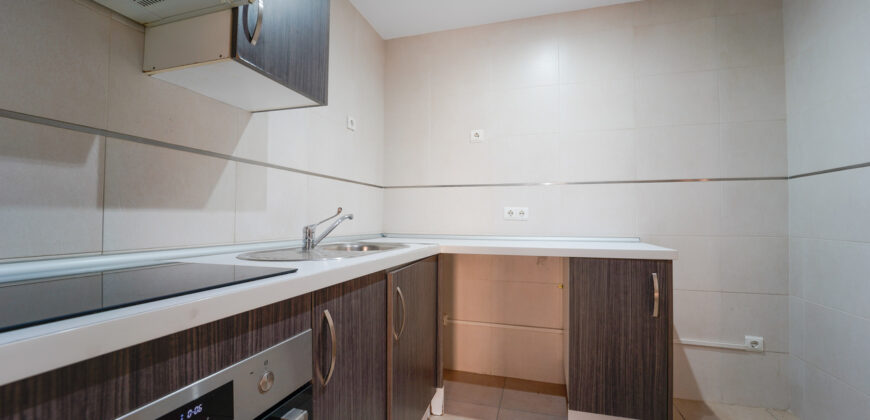 Luminoso piso exterior en alquiler sin amueblar en la zona Ronda Institut de Manacor