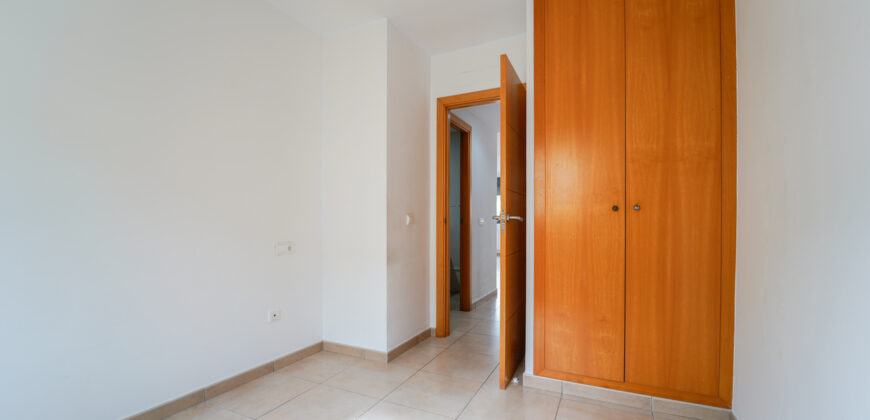 Luminoso piso exterior en alquiler sin amueblar en la zona Ronda Institut de Manacor