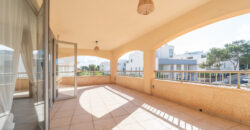 Renovierte Wohnung mit großer Terrasse in Colonia de Sant Jordi