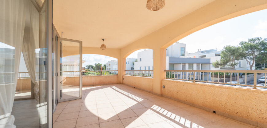 Renovierte Wohnung mit großer Terrasse in Colonia de Sant Jordi
