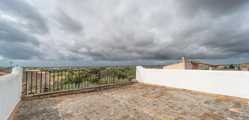 Piso amueblado con azotea y vistas en Es Llombards