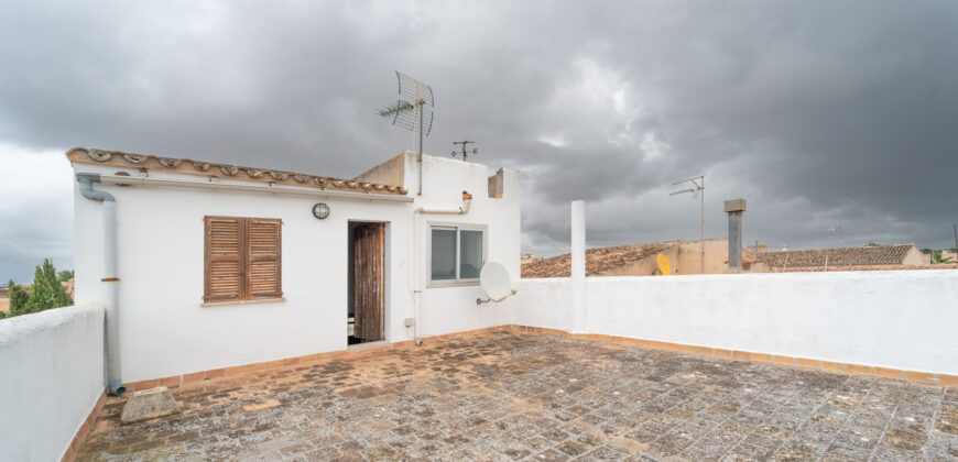 Piso amueblado con azotea y vistas en Es Llombards