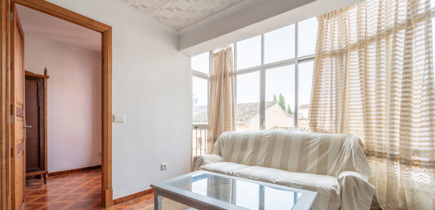 Piso amueblado con azotea y vistas en Es Llombards