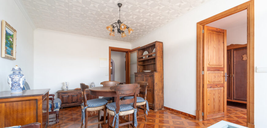 Piso amueblado con azotea y vistas en Es Llombards