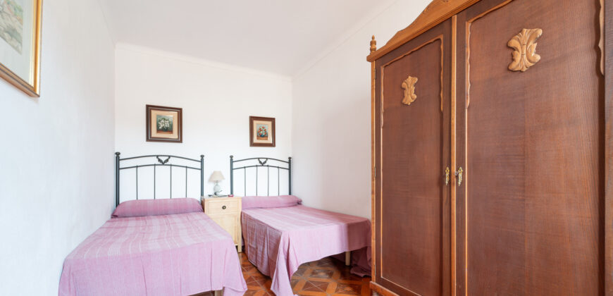 Piso amueblado con azotea y vistas en Es Llombards