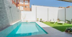 Planta baja en alquiler en Campos con jardín, piscina y terraza