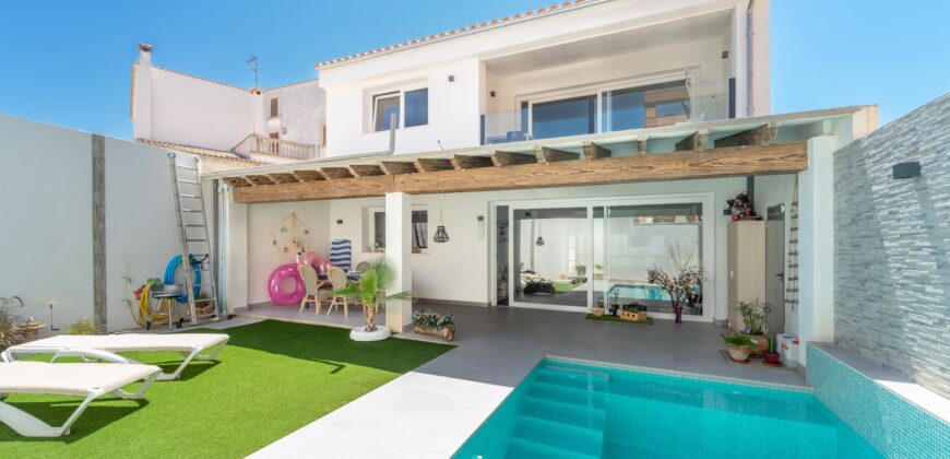 Planta baja en alquiler en Campos con jardín, piscina y terraza
