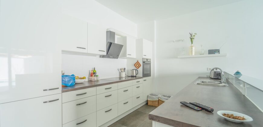 Planta baja en alquiler en Campos con jardín, piscina y terraza