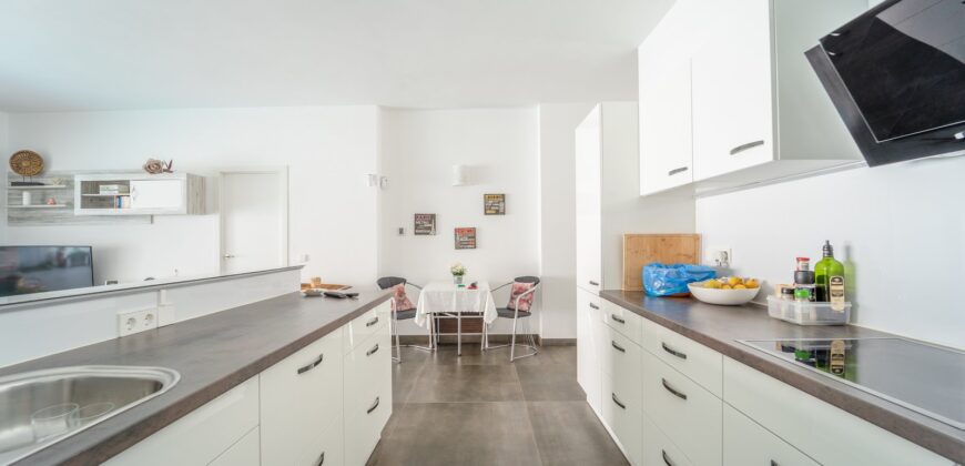 Planta baja en alquiler en Campos con jardín, piscina y terraza
