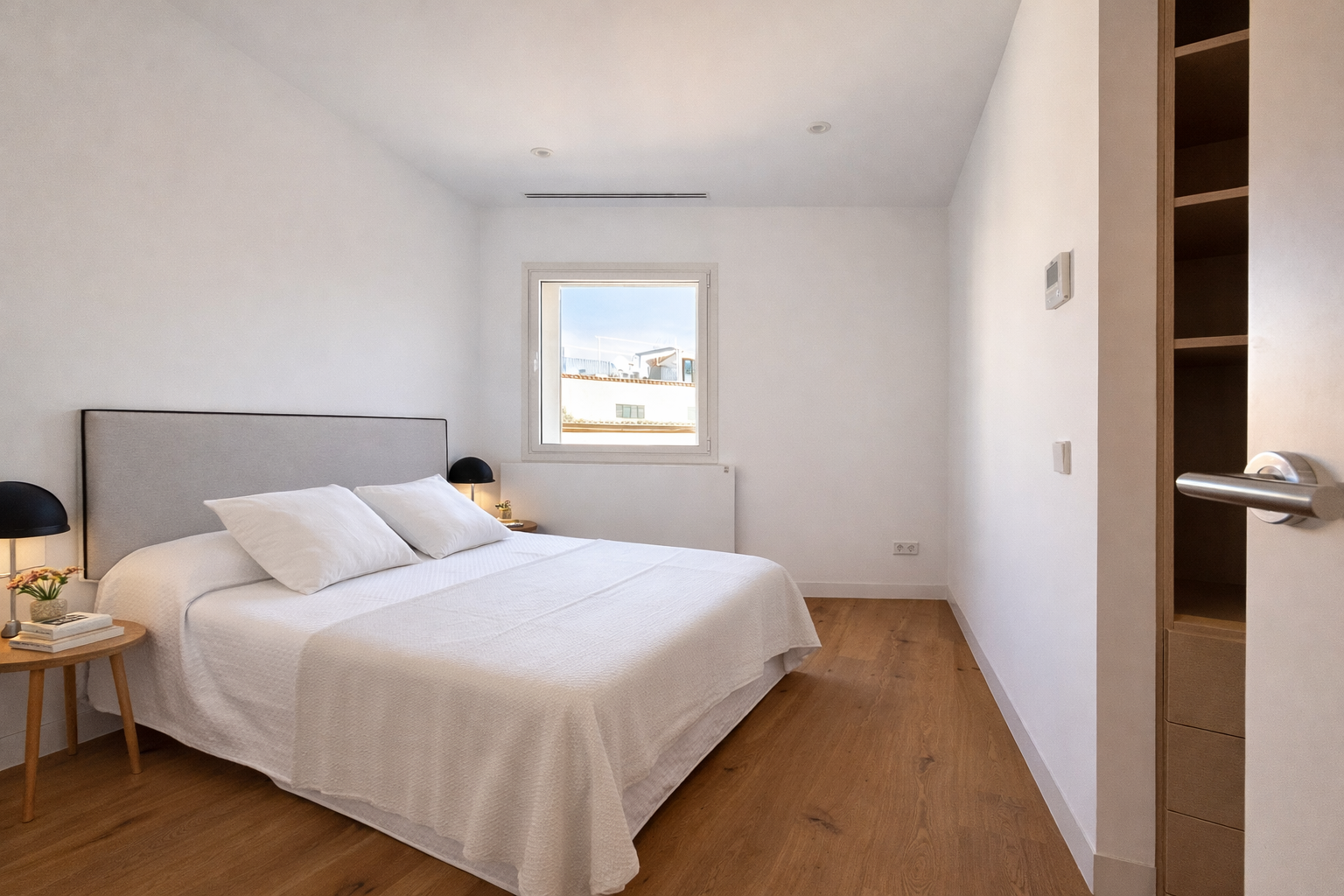 Ático en la Plaza Sant Francesc de Palma — 116 m², 3 dorm. exteriores, reformado, domótica