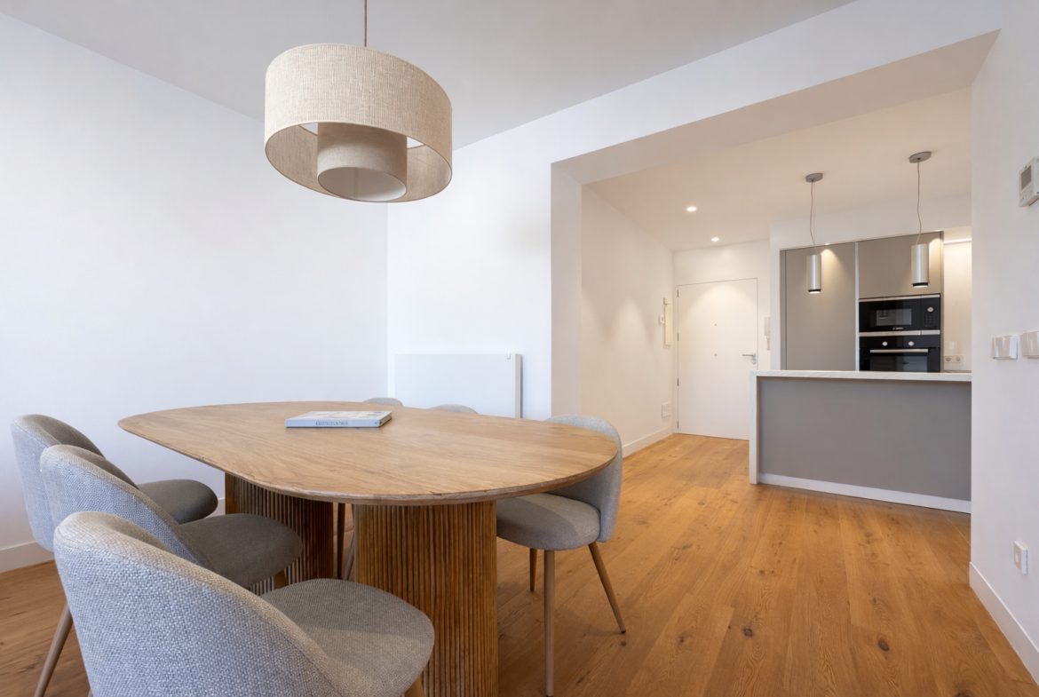 Ático en la Plaza Sant Francesc de Palma — 116 m², 3 dorm. exteriores, reformado, domótica
