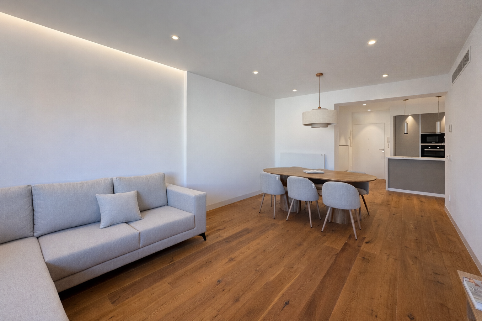 Ático en la Plaza Sant Francesc de Palma — 116 m², 3 dorm. exteriores, reformado, domótica