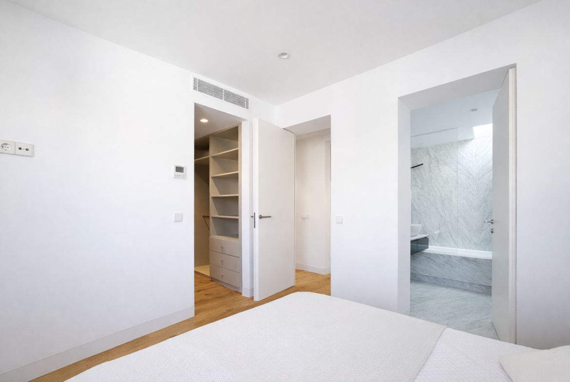 Ático en la Plaza Sant Francesc de Palma — 116 m², 3 dorm. exteriores, reformado, domótica