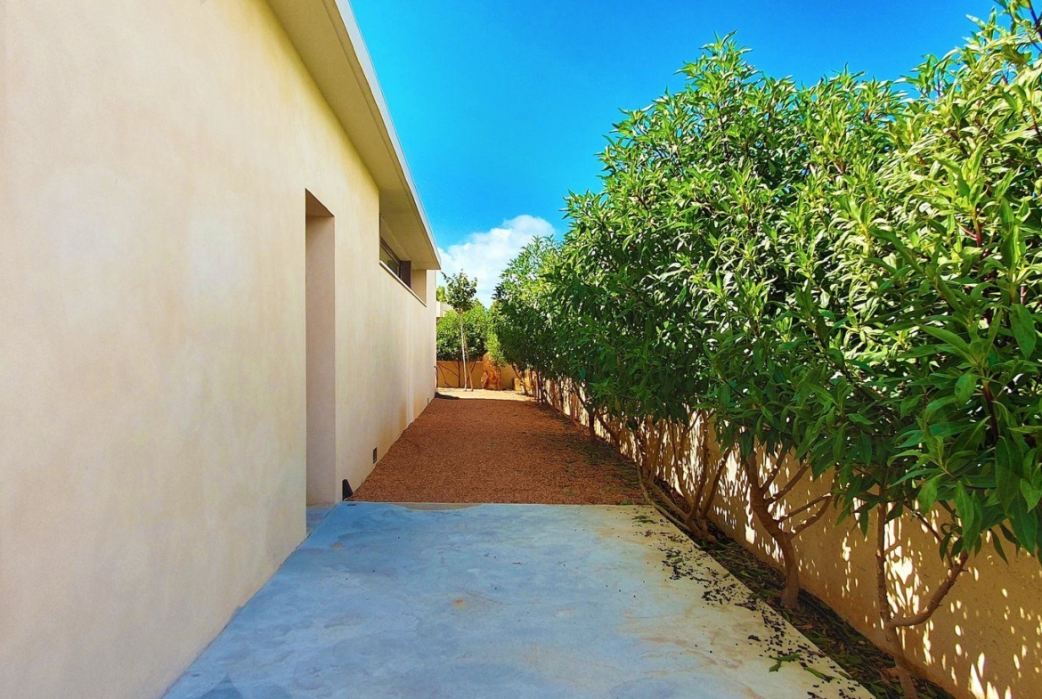 Chalet a estrenar con piscina en Sa Rápita, Campos