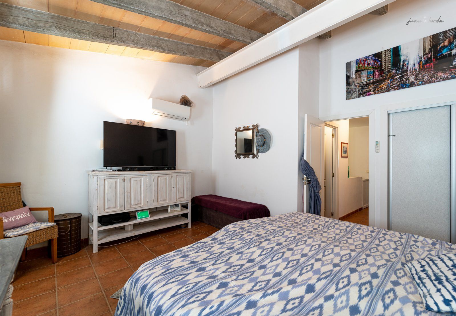 1139-Semidetached-house-for-sale-in-Ses-Salines-26-Copiar.jpg Reihenhaus zur Miete in Ses Salines mit Terrasse und Kamin