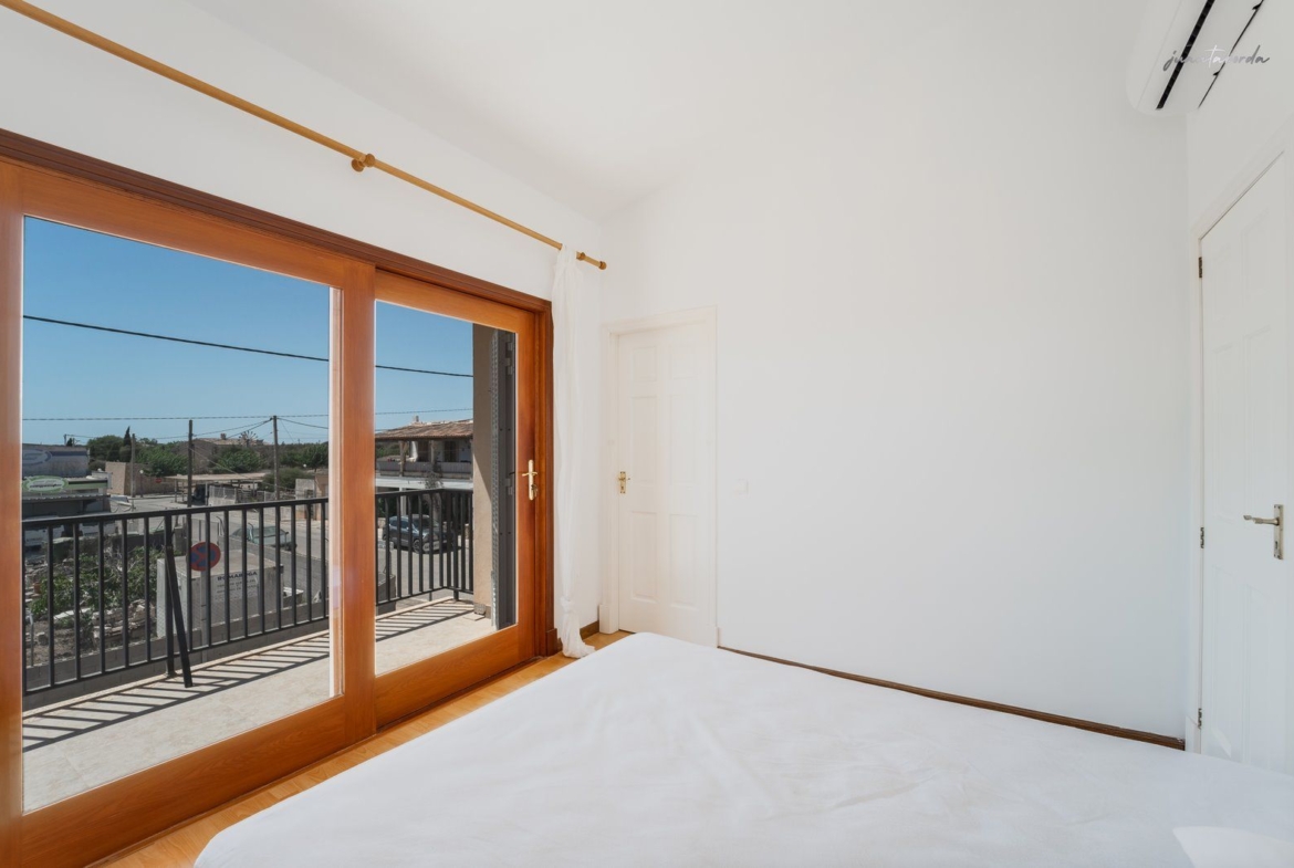 Casa adosada en alquiler en Ses Salines con piscina