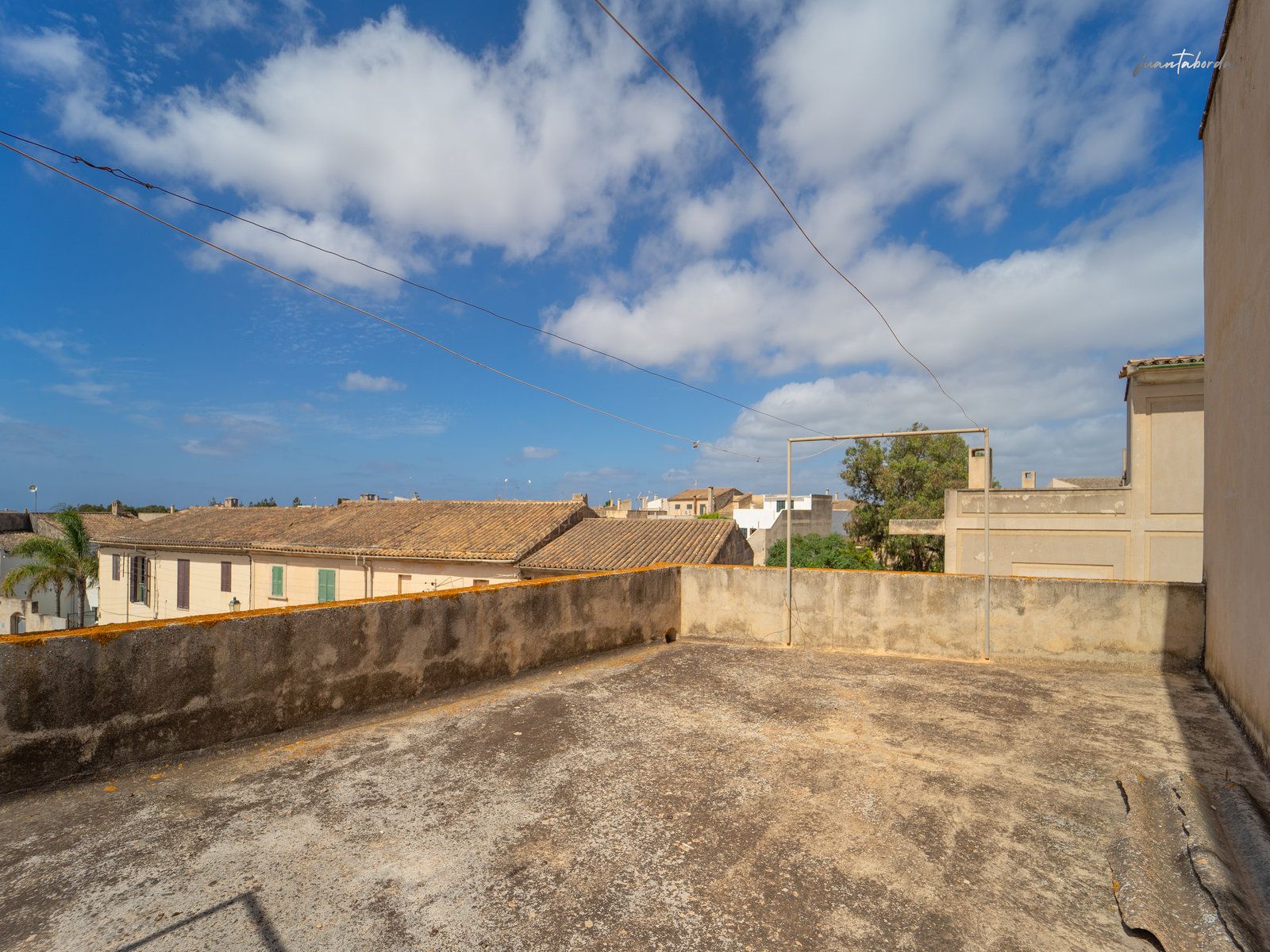Dreigeschossiges Eckhaus mit Aussicht in Ses Salines