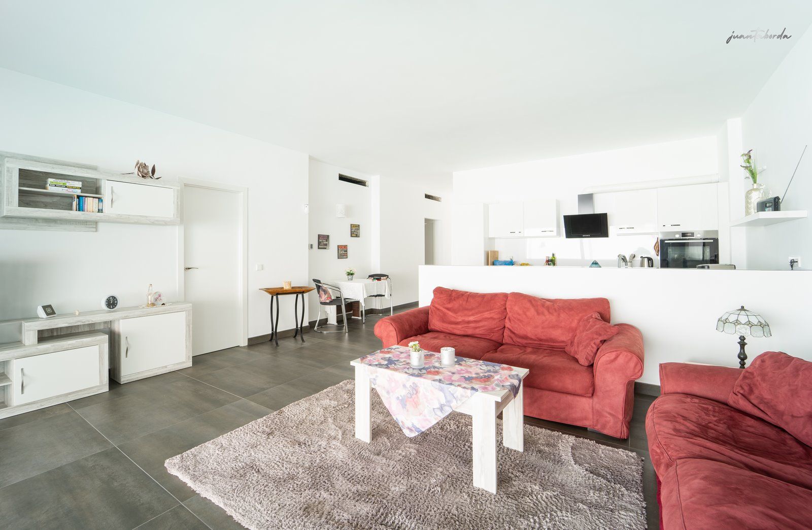 Casa de pueblo con piscina en Campos — 240 m², 5 dormitorios, dos plantas independientes