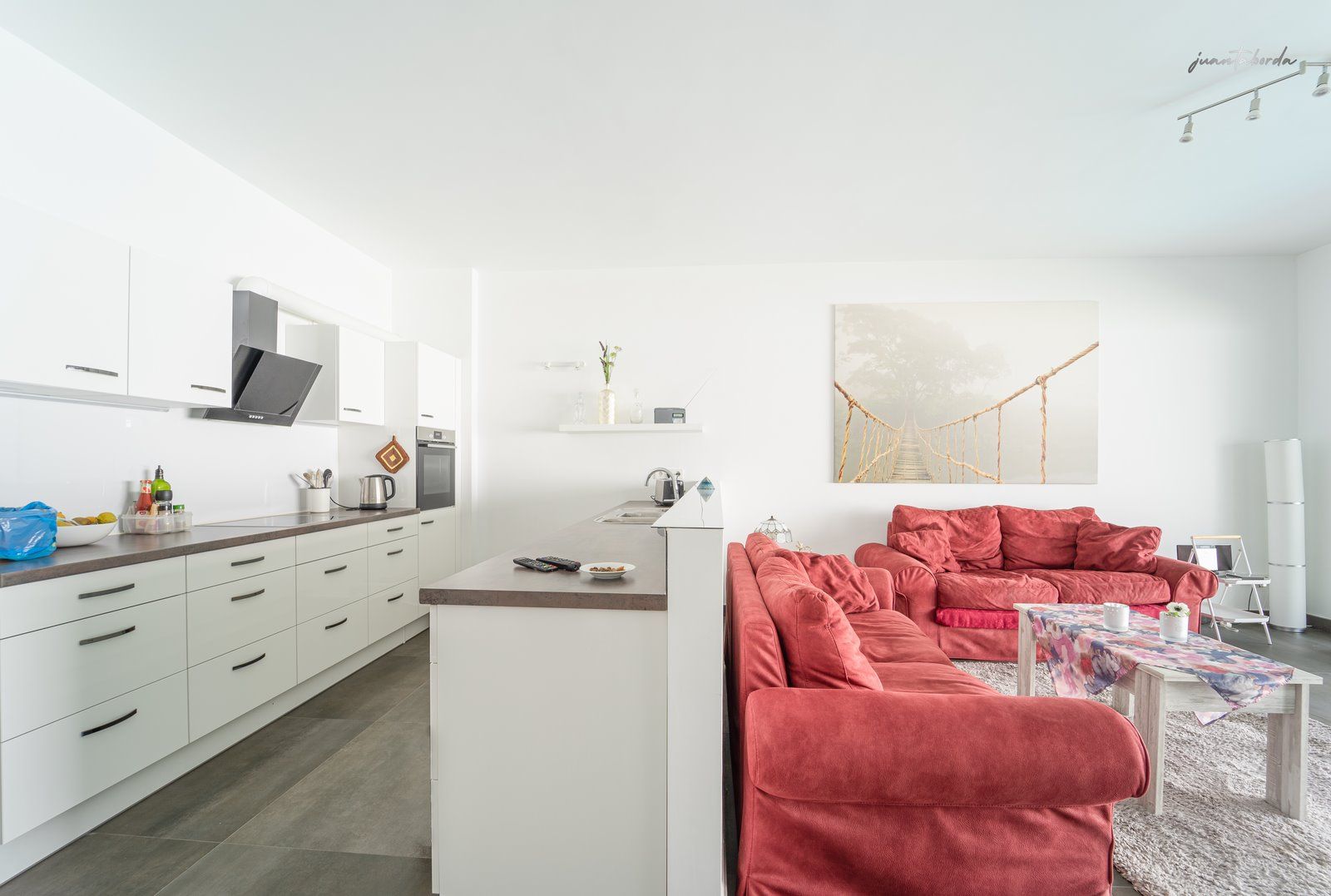 Casa de pueblo con piscina en Campos — 240 m², 5 dormitorios, dos plantas independientes