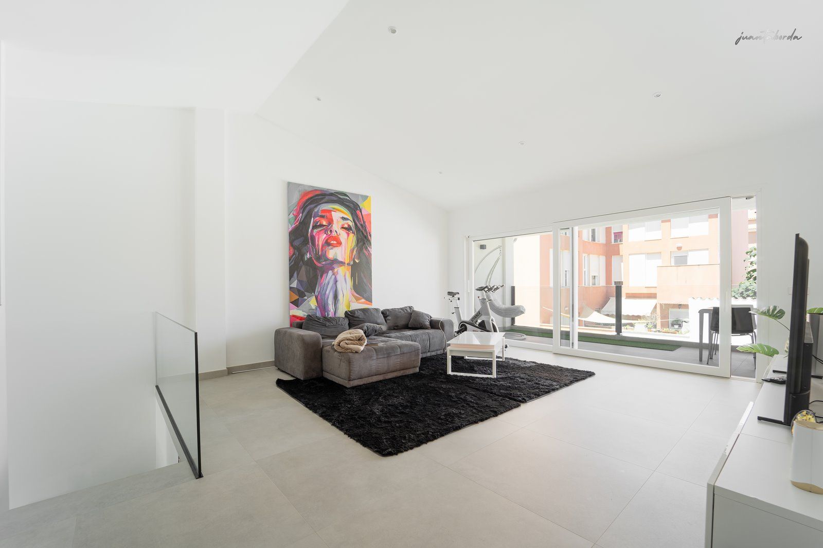 Casa de pueblo con piscina en Campos — 240 m², 5 dormitorios, dos plantas independientes