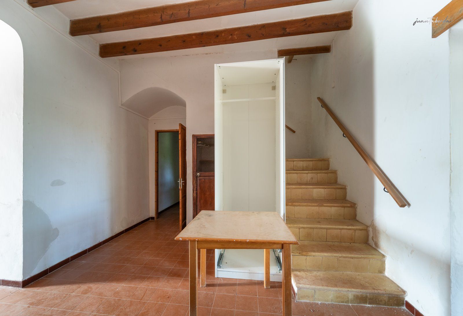 1303-Casa-de-campo-en-venta-junto-a-Campos_-10-Copiar.jpg Casa de campo a reformar en Campos con 14.000 m² de parcela