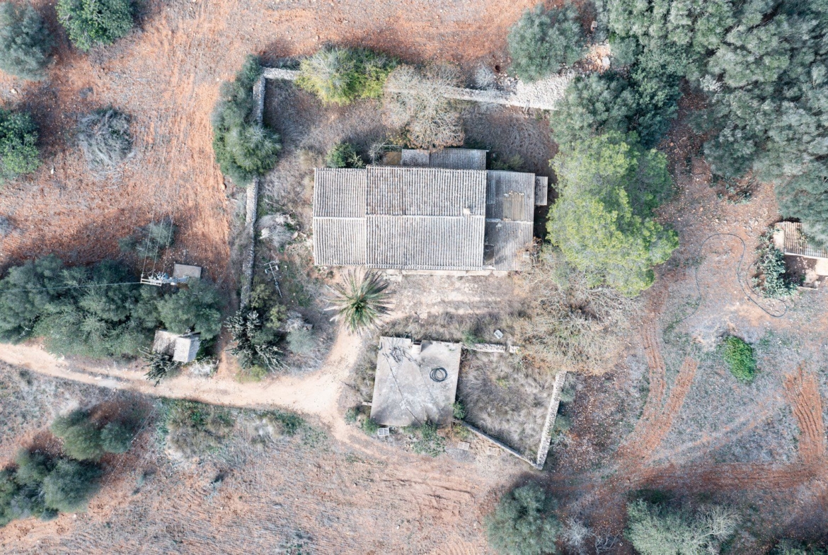 Casa de campo a reformar en Campos con 14.000 m² de parcela