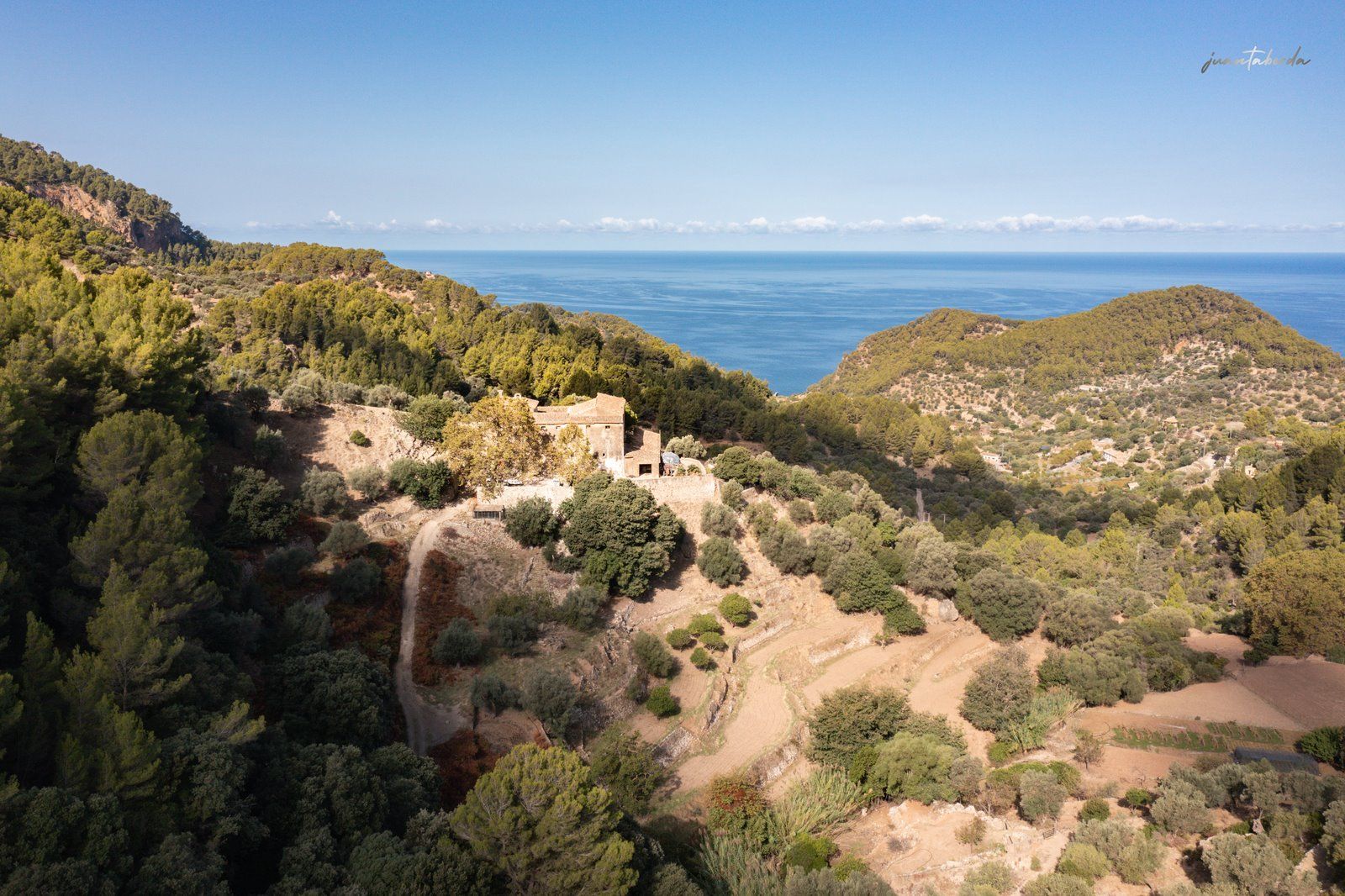 1304-Posesion-historica-en-venta-en-Mallorca-8-Copiar.jpg Historic Estate with Defense Tower and 311 Hectares with Sea Views Near Estellencs