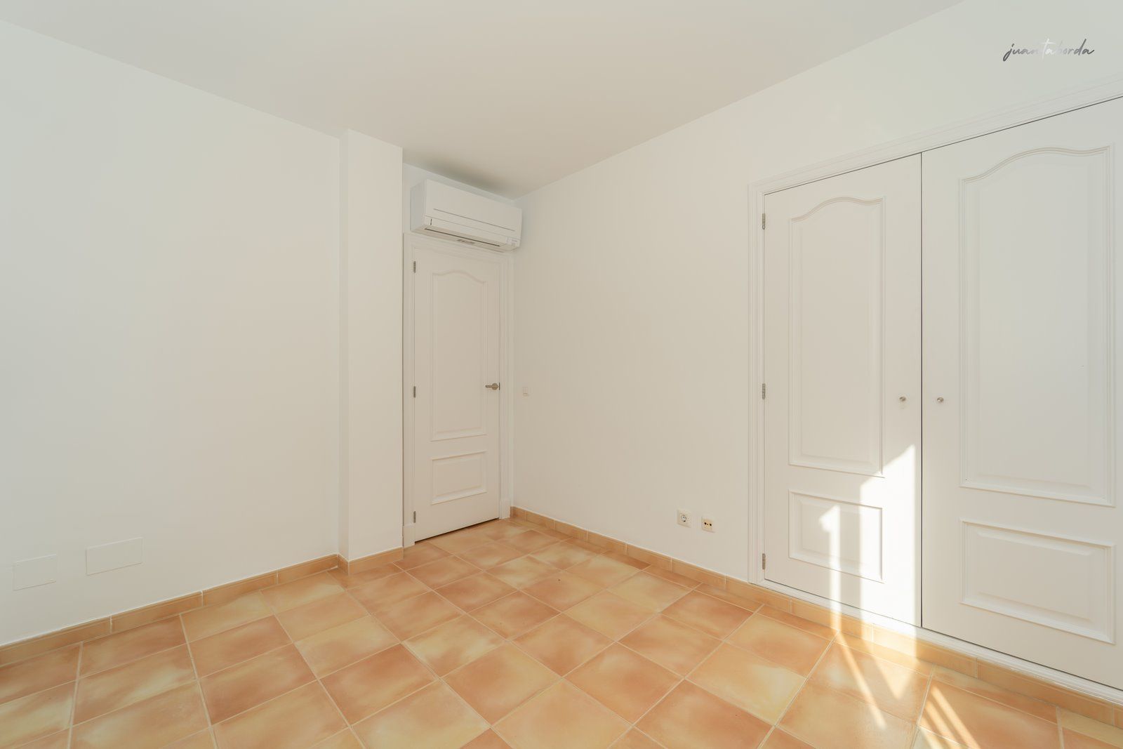 Ground-Floor Apartment for Rent Near Es Trenc Beach, Campos