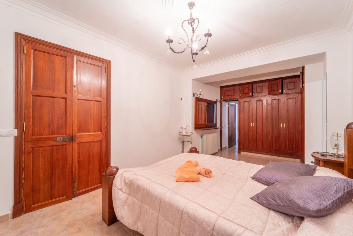Townhouse for Rent in Felanitx | Terrace, 3 Beds, A/C