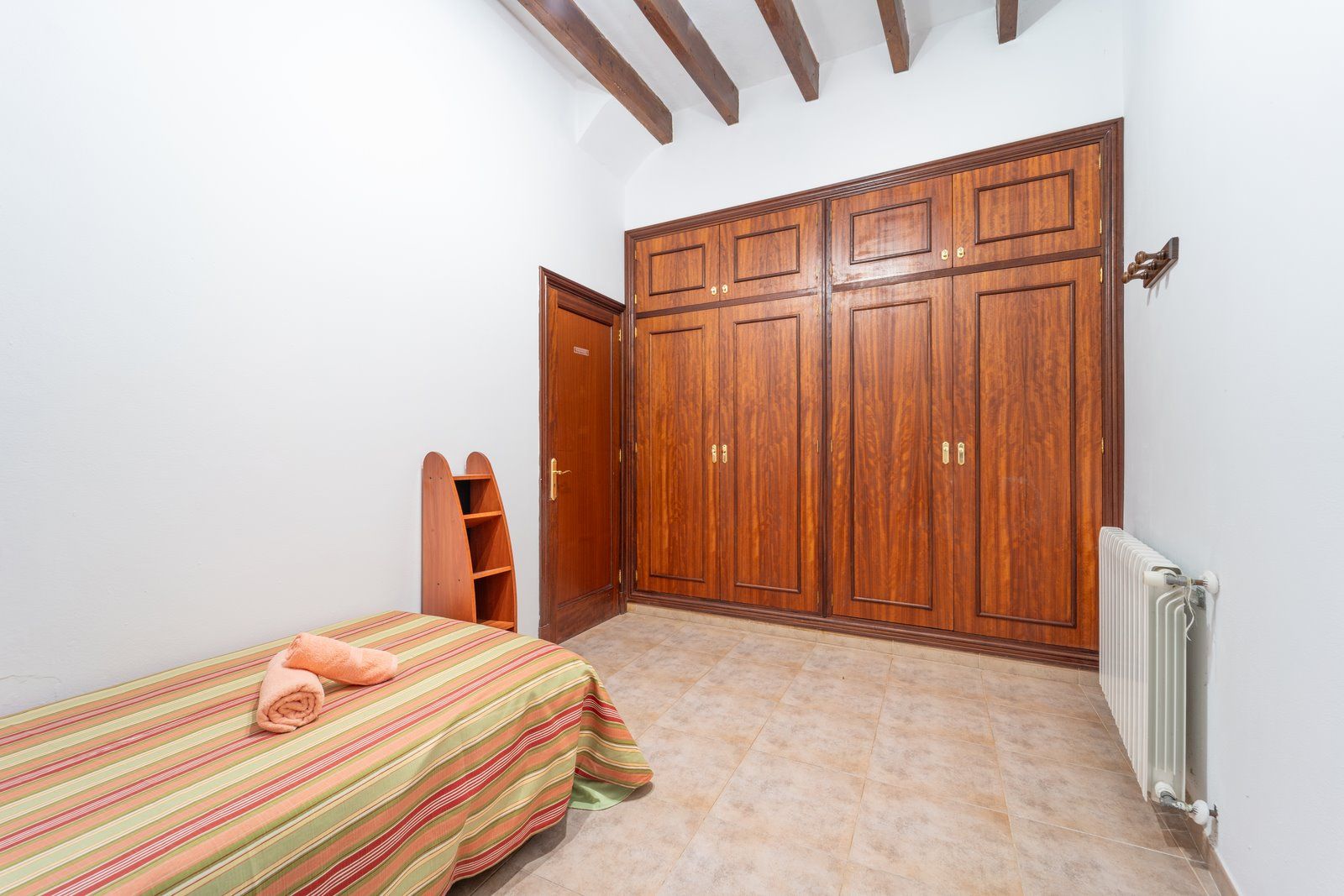 1347-Town-house-to-rent-in-Felanitx-20-Copiar.jpg Townhouse for Rent in Felanitx | Terrace, 3 Beds, A/C