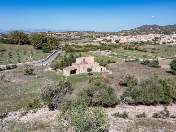Casa de campo en Son Macià – finca rústica con jardín en Manacor