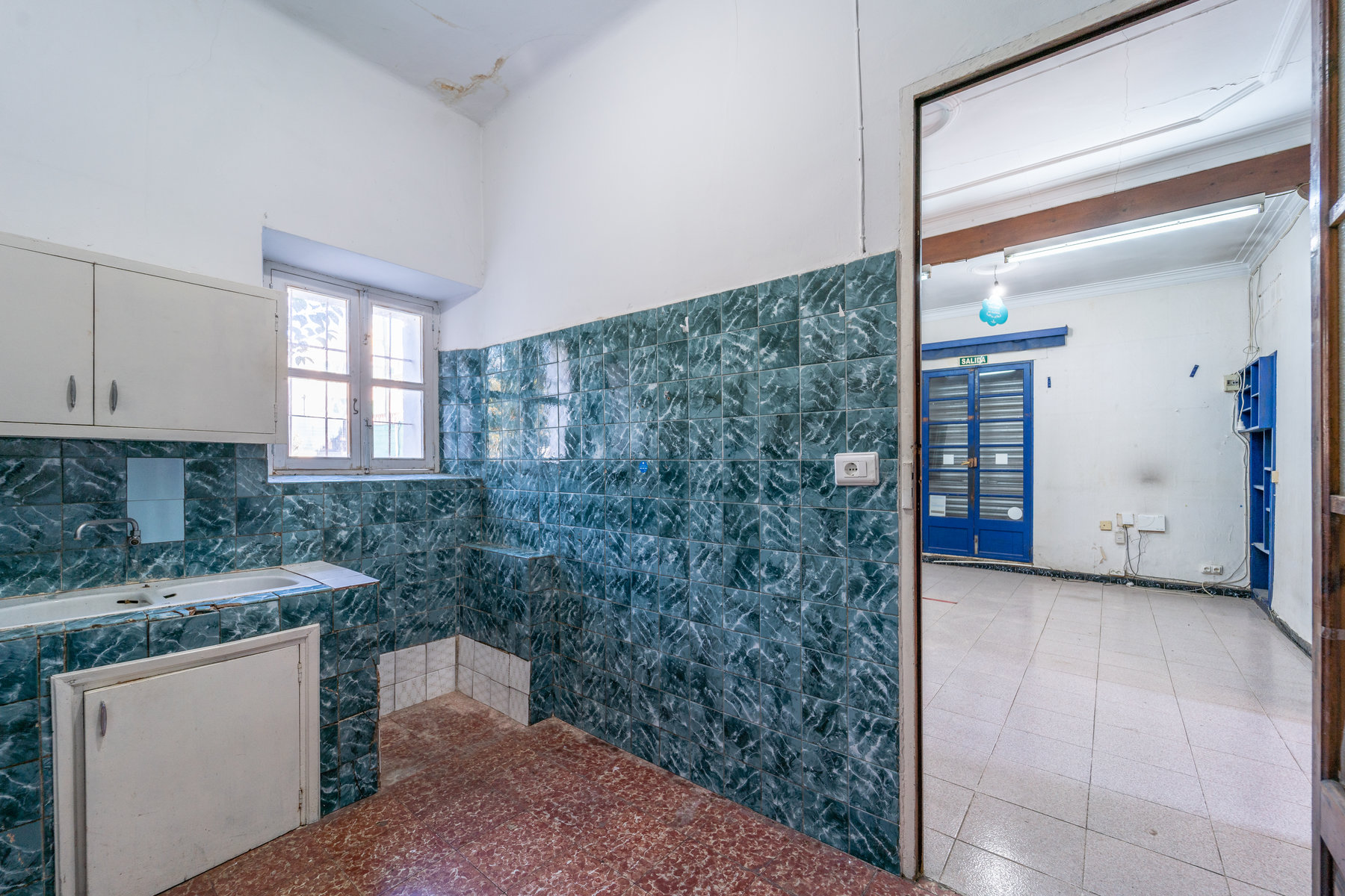 1369-Casa-a-reformar-en-venta-en-Ses-Salines_-21.jpg 2-Bed Fixer-Upper With Garden in Son Sardina, Palma
