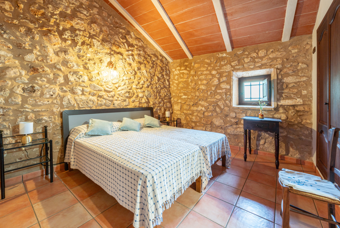 Landhaus in Santanyí mit Pool, 5 Schlafzimmern & Terrassen
