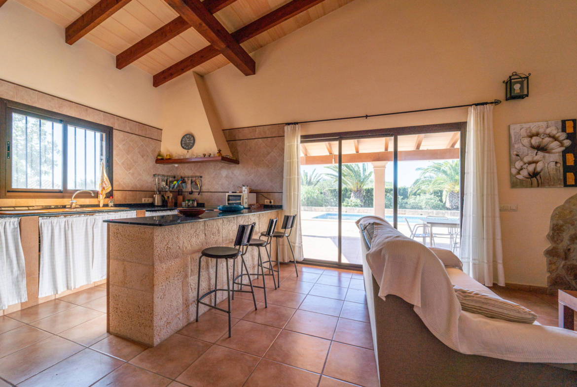 Country House with Pool for Rent Near Ses Salines, Mallorca
