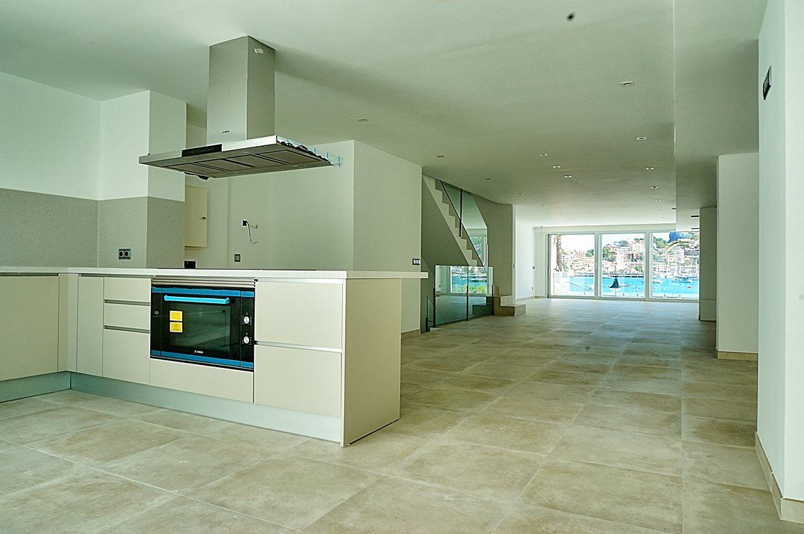 Casa en primera línea de mar en Port de Sóller · 4 suites