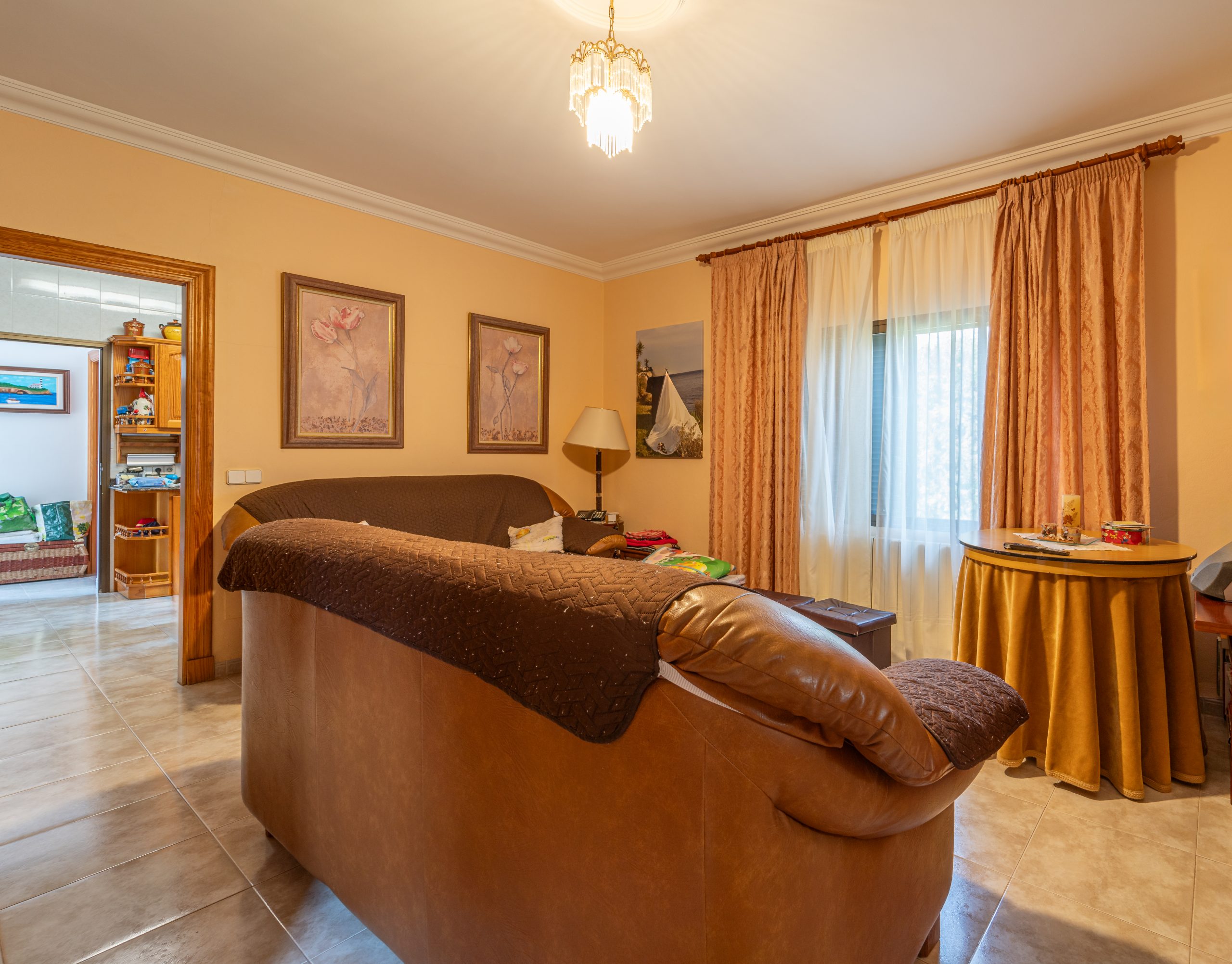 1411-Spacious-villa-for-sale-in-Portocolom-with-swimming-pool.-16-scaled.jpg Chalet independiente con vistas al mar en Portocolom: 490 m² y piscina