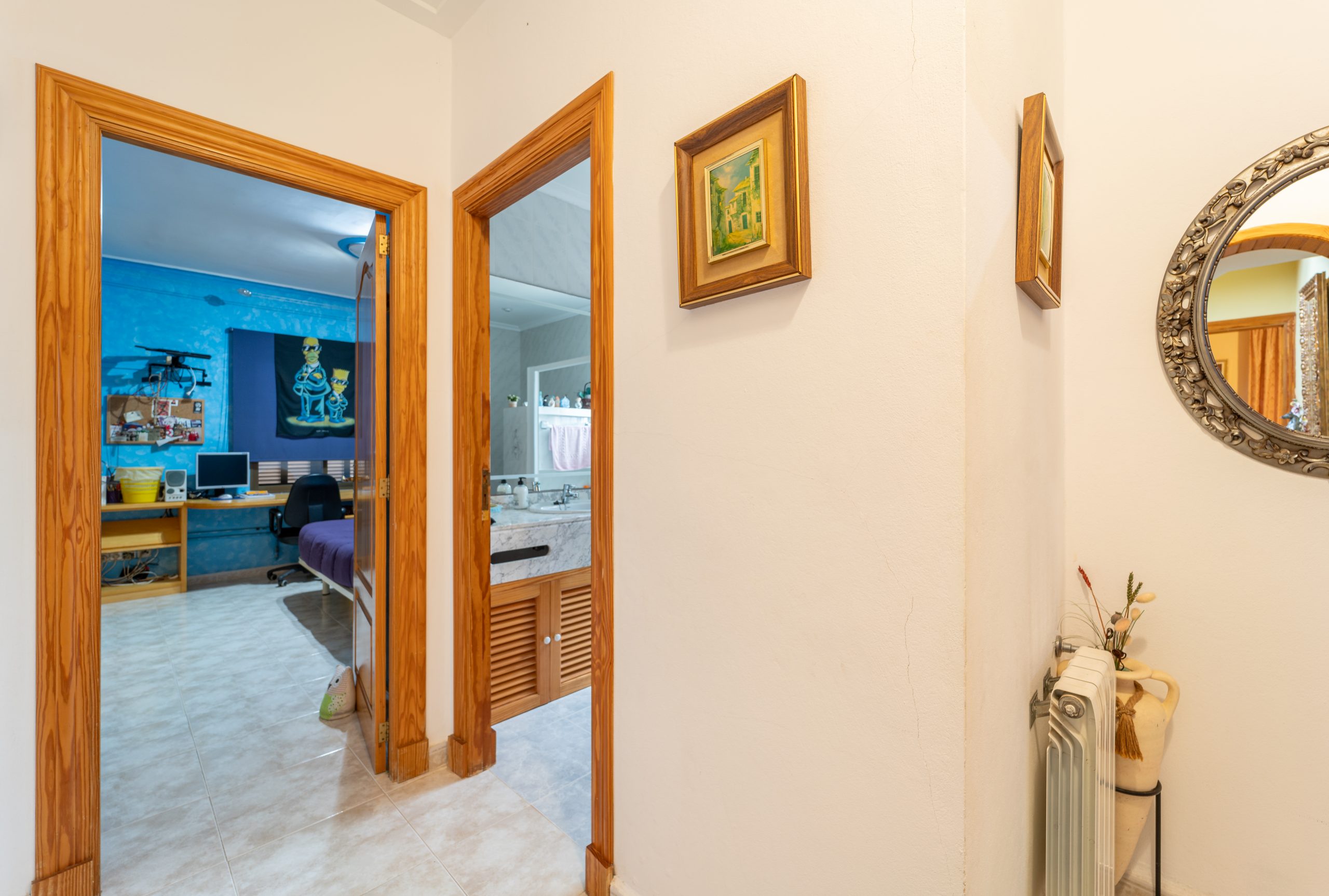 1411-Spacious-villa-for-sale-in-Portocolom-with-swimming-pool.-20-scaled.jpg Chalet independiente con vistas al mar en Portocolom: 490 m² y piscina