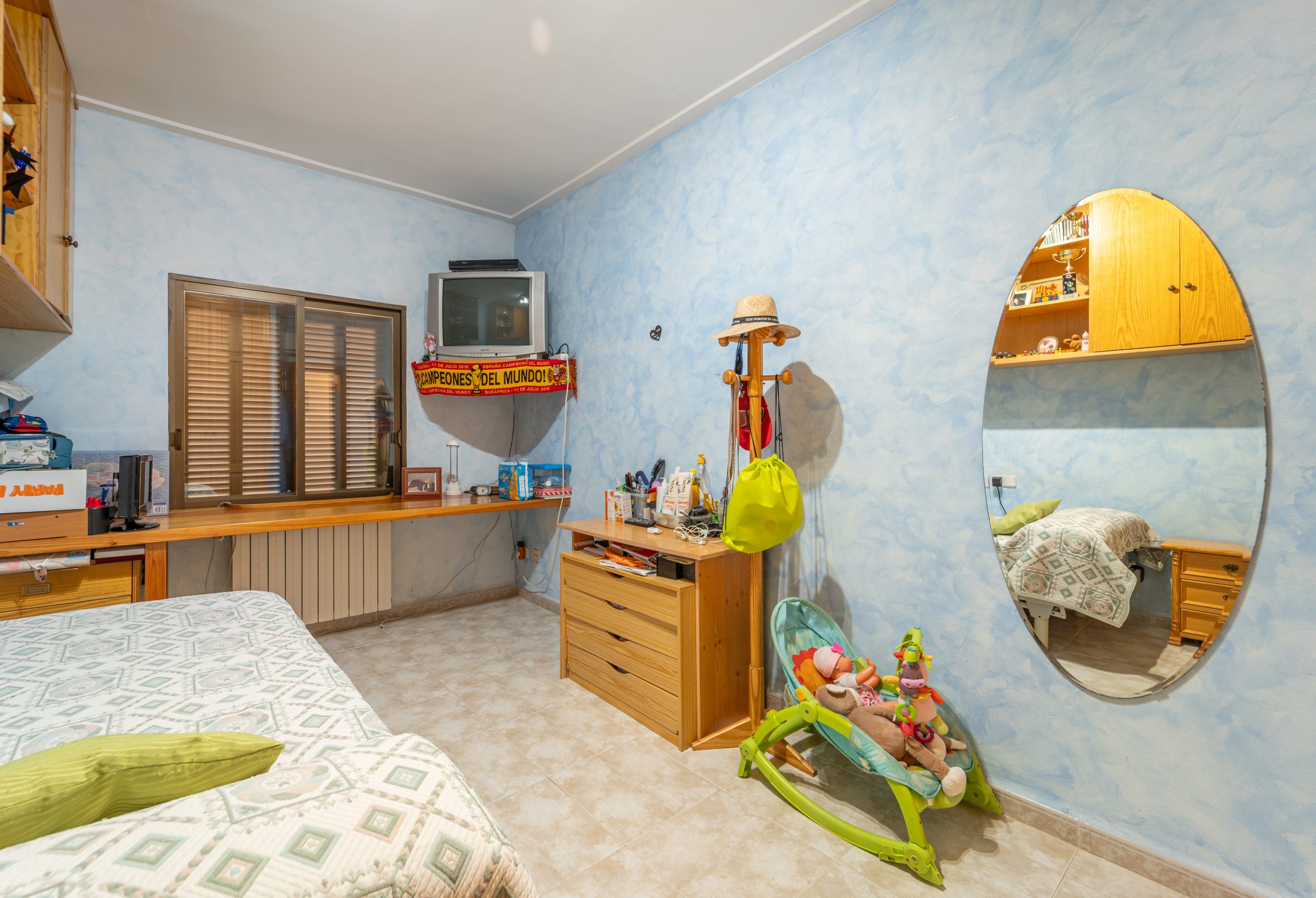1411-Spacious-villa-for-sale-in-Portocolom-with-swimming-pool.-26-scaled.jpg Chalet independiente con vistas al mar en Portocolom: 490 m² y piscina