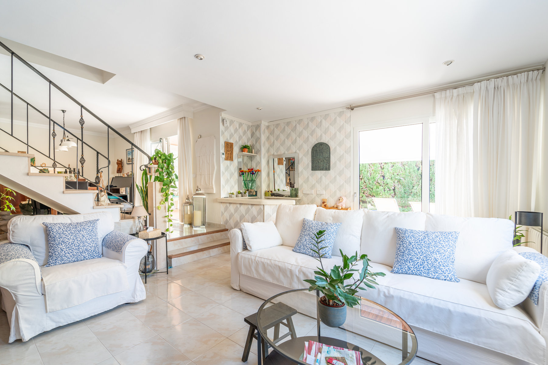 1427-Amazing-villa-for-sale-with-swimming-pool-next-to-the-sea-in-Ciudad-Jardin-Palma.21.jpg Chalet con piscina y vistas al mar en Ciudad Jardín, Palma — 261 m², 5 dorm., 3 plantas